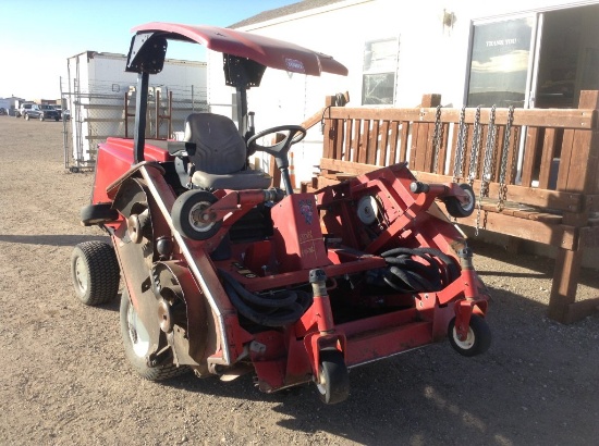 Toro Groundsmaster 4100 Mower Engine Type: 4 Cylinder , Fuel Type: D , Tran