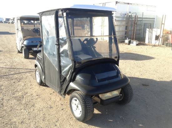 Club Car 2 Seat Golf Cart Charger, Radio, Ball Washer, Cooler, Enclosed Eng