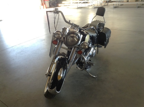2000 Indian Motorcycle Engine Type: V-Twin , Fuel Type: G , Transmission: 5