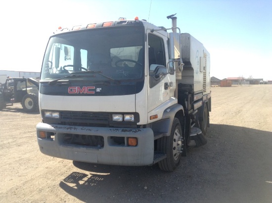 2005 GMC T7500 Centurion Street Sweeper