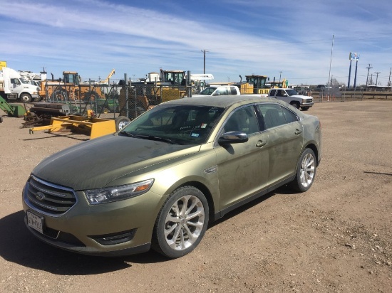 2013 Ford Taurus Sedan Car