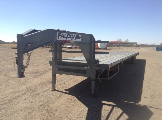 2005 Falcon Flatbed