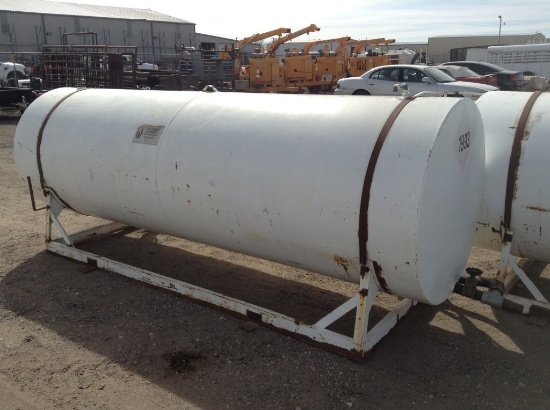1000 Gallon Fuel Tank on Skid