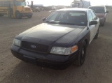 2010 Ford Crown Victoria Sedan Car