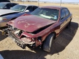 2005 Ford Crown Victoria Sedan Car