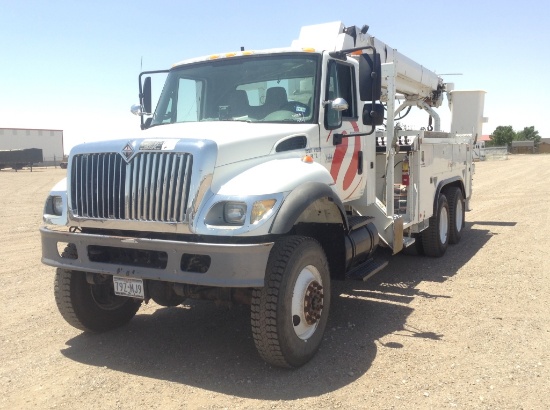 2002 International 7400 Derrick/Digger