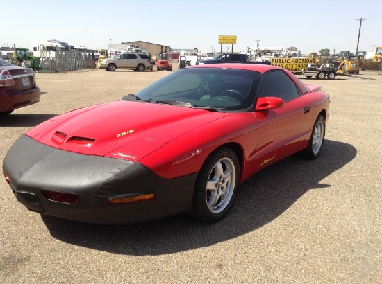 1995 Pontiac Firebird Hatchback Car