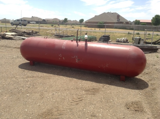 1000 Gallon Pressurized Fuel Tank