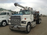 1985 Ford LTL9000 Single Cab Digger Derrick Truck