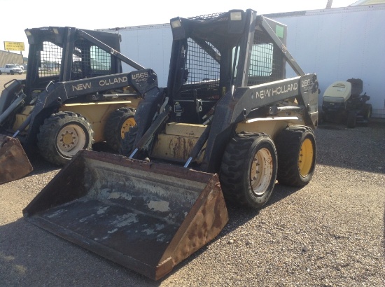 New Holland LX 665 Turbo Skid Steer