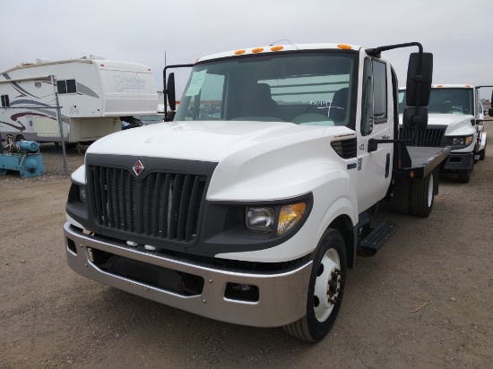 2013 International Terra Star Flatbed Truck