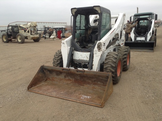 Bobcat S850 Skid Steer