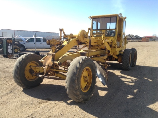1951 Catterpillar 12 Motorgrader