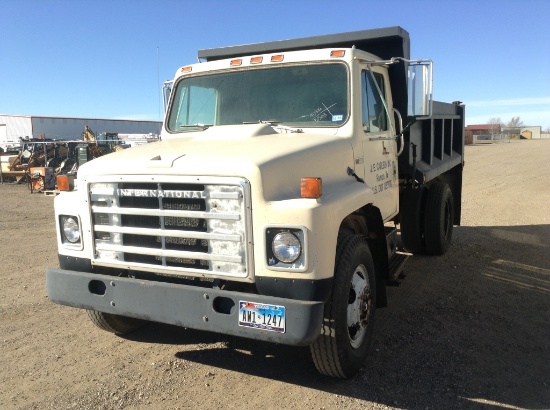1980 International 1754 Single Cab Dump Truck