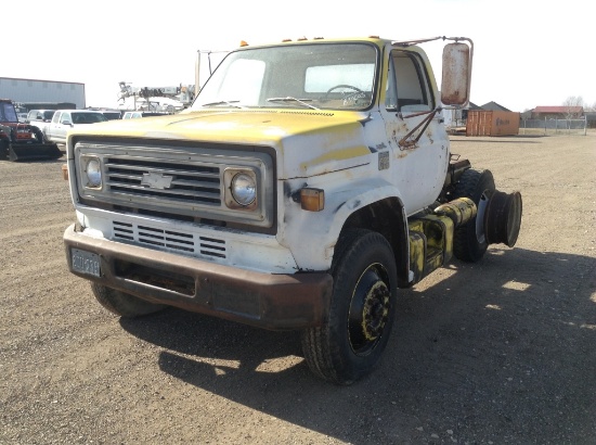 Chevrolet C-25 Truck Tractor