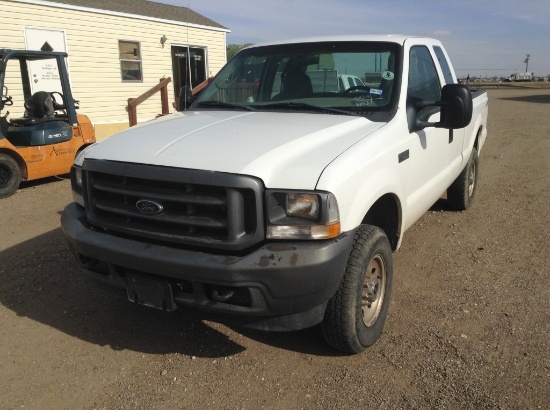 2004 Ford F-250 Super Dut Pickup Truck