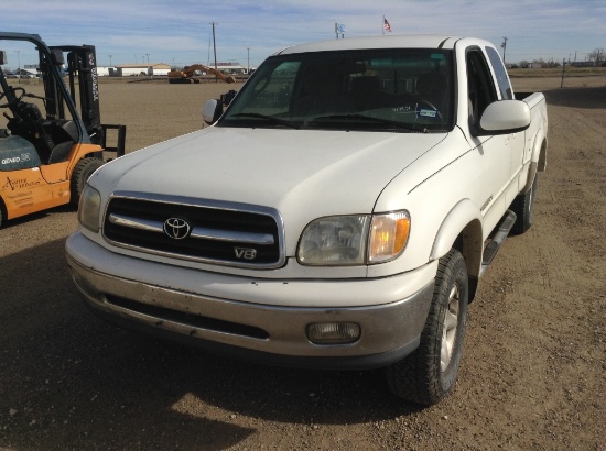 2000 Toyota Tundra Pickup Truck