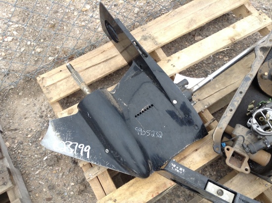Mercury 225hp lower gear case/needs rebuilt