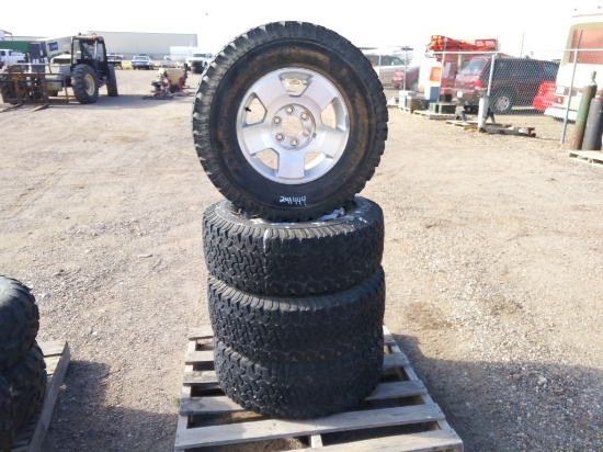 4  LT285/70R17 Tires w/Rims