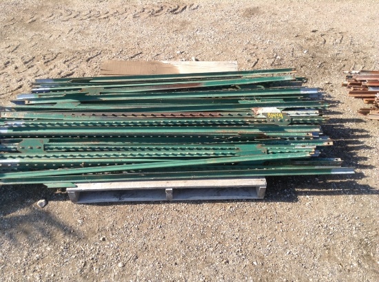 50 6' Green T Posts