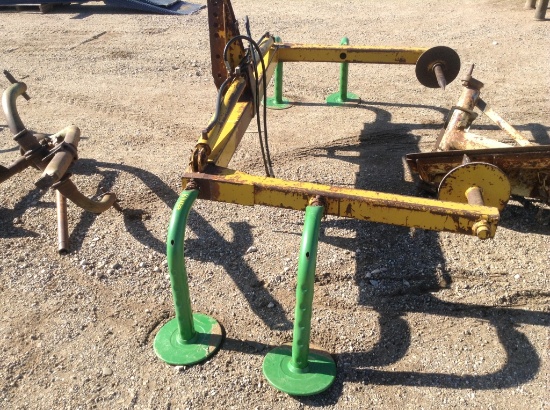 Hay Roller w/Legs