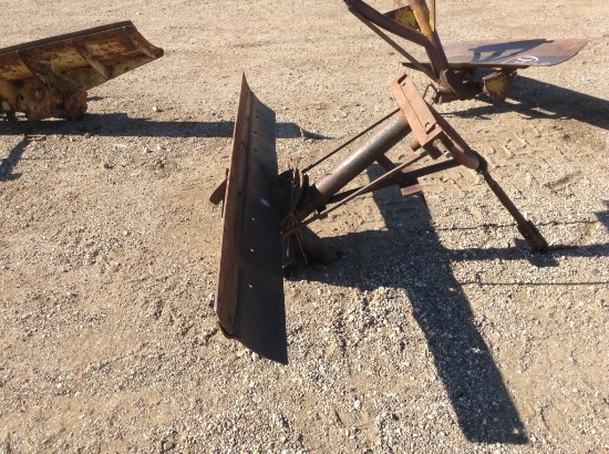 3 Point Blade