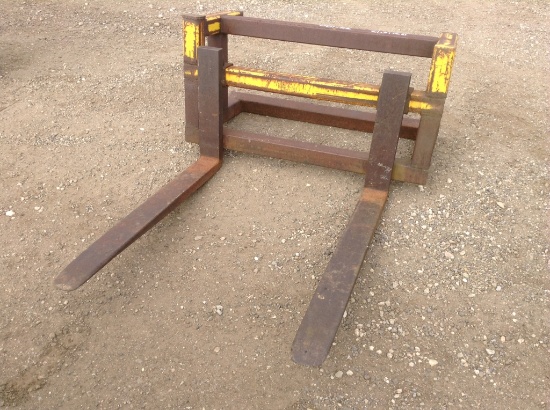 Fork Lift Attachment for Tractor Bucket