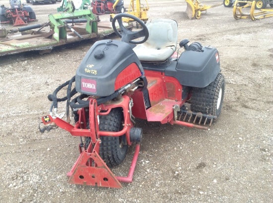 2012 Toro Sand Pro Engine Type: 2 Cylinder , Fuel Type: G , Transmission Type: Hydro Static , Meter