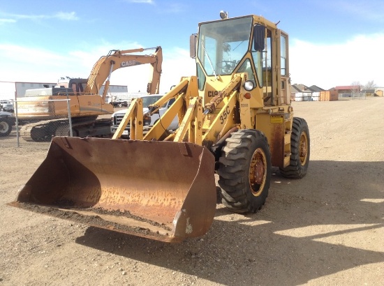 Clark 35GMC Front Loader Engine Type: 4 Cylinder , Fuel Type: D , Transmission Type: Variable Speed