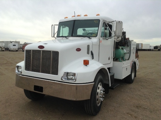 2005 Peterbilt 330 Fuel and Lube Truck Air Compressor, Fuel and Lube Tanks 4x2 6 Cylinder , Fuel Typ