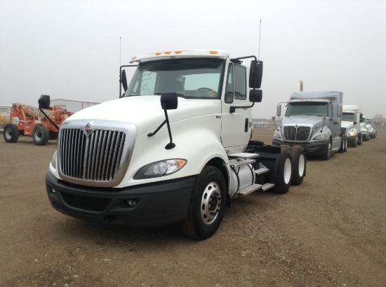 2012 International Navistar Truck Tractor 6x4 6 Cylinder , Fuel Type: D , Transmission: Automatic ,