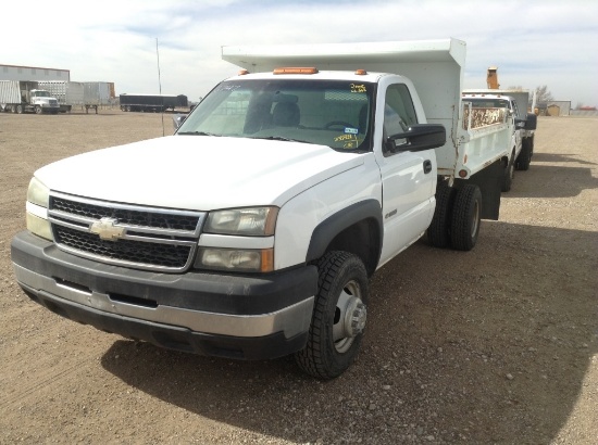 2006 Chev 1T Dump Single Cab 1T Dump RWD V8 , Fuel Type: G , Transmission: Automatic , Color: White