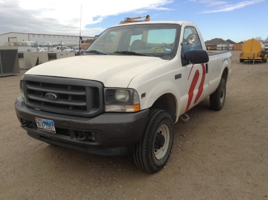 2002 Ford F-250 Super Duty Pickup Truck 4WD V8, 5.4L , Fuel Type: G , Transmission: 0 , Color: White