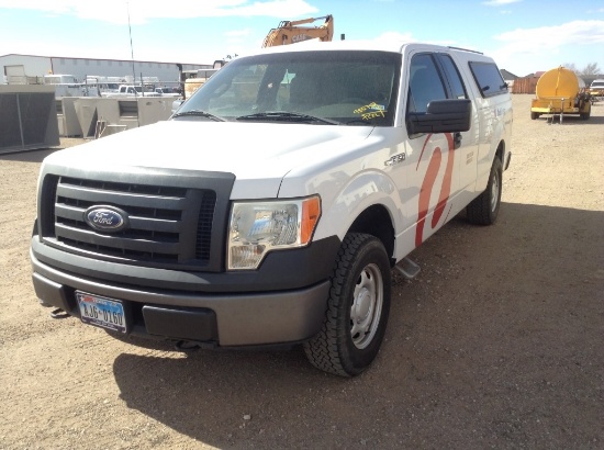 2010 Ford F-150 Pickup Truck 4X4 V8, 4.6L , Fuel Type: G , Transmission: A4 , Color: White , ODO Rea