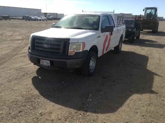 2011 Ford F-150 Pickup Truck 4X4 V8, 5.0L , Fuel Type: F , Transmission: A6 , Color: White , ODO Rea