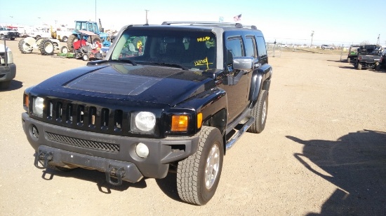 2010 Hummer H3 SUV SUV 4X4 V8, 5.3L , Fuel Type: F , Transmission: A4 , Color: Black , ODO Reads: 14