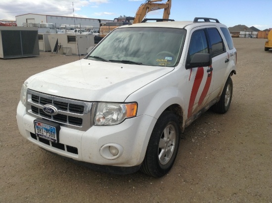 2010 Ford Escape SUV SUV Wrecked Left Rear AWD V6, 3.0L , Fuel Type: F , Transmission: A6 , Color: W