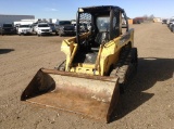 John Deere Tack Steer Engine Type: 3 Cylinder , Fuel Type: D , Transmission Type: H-Pattern , Meter