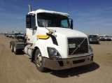 2007 Volvo VE D12 Day Cab Truck Tractor