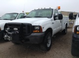 2005 Ford F-350 Service Truck 4X4 V10 , Fuel Type: G , Transmission: Automatic , Color: White , ODO