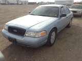 2009 Ford Crown Victoria Sedan Car RWD V8, 4.6L , Fuel Type: G , Transmission: A4 , Color: Blue , OD
