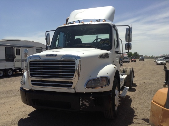 2006 Freightliner Day Cab Truck Tractor