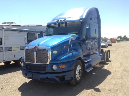 2009 Kenworth T-2000 Sleeper Semi