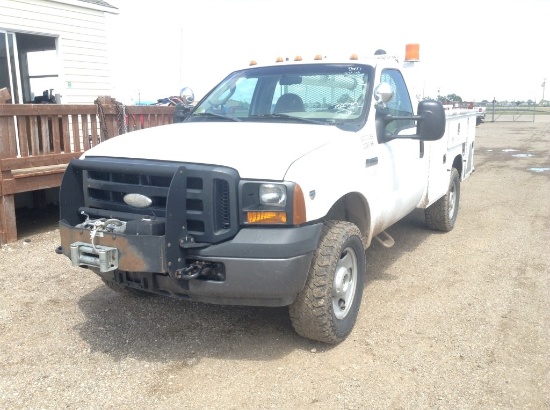 2007 Ford F-350 Single Cab Utility Truck