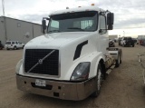 2006 Volvo D12 Day Cab Truck Tractor