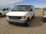 2004 Ford E-Series Cargo Full-Size Van
