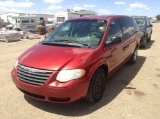 2007 Chrysler Town and Co Mini-Van Van