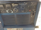 Miller Dimension 400 Welder w/Miller 24v Wire Feed
