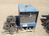 Miller Deltaweld 451 Welder w/Miller 24v Wire Feed