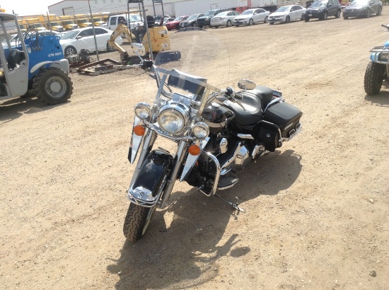 2003 Harley Davidson Road King 100th Anniversary M